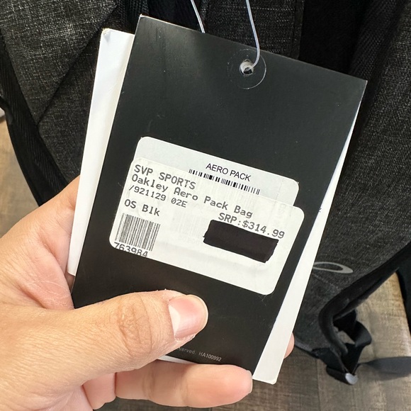 Oakley backpack - Picture 5 of 8